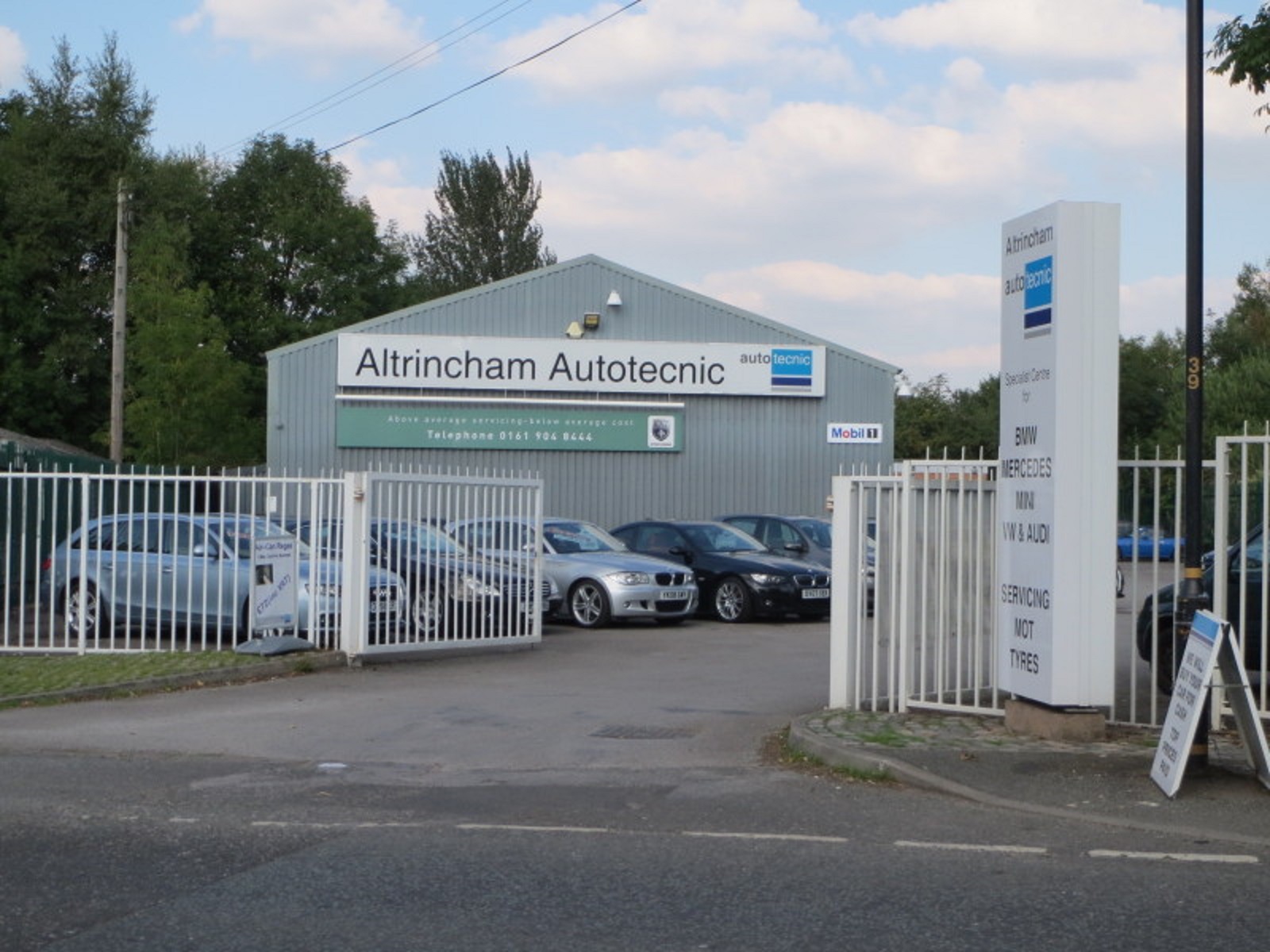 Altrincham Autotecnic